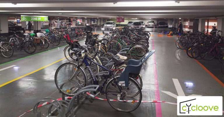 Dépose de racks de vélo, d'un atelier et modification d'un bardage à Toulouse (31)