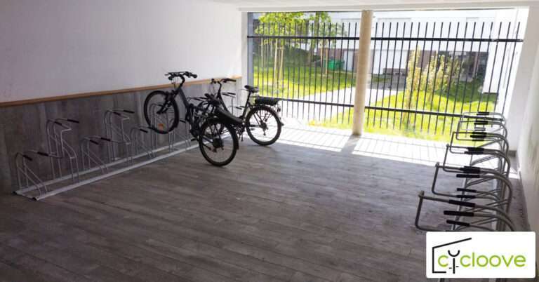 Installation de 60 racks vélos